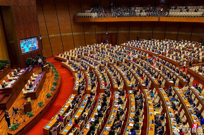 越南批准数十年来最大改革计划 估计裁退10万公务员_https://www.izongheng.net_快讯_第1张