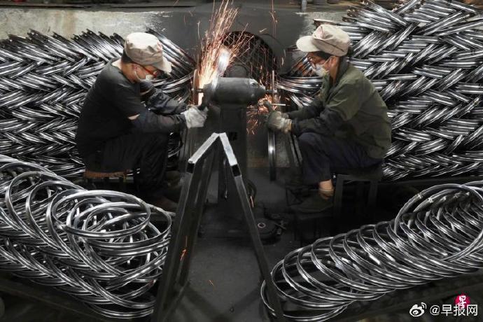 7月财新中国制造业PMI录49.8 九个月来首次萎缩_https://www.izongheng.net_快讯_第1张